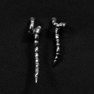 LOST SPINE STUDS